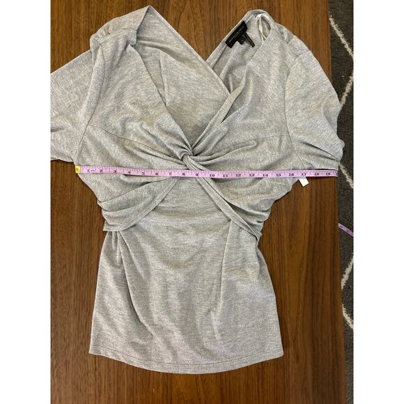 Donna Karen Empire twist top in silver. New without tag size XL. - Picture 5 of 7
